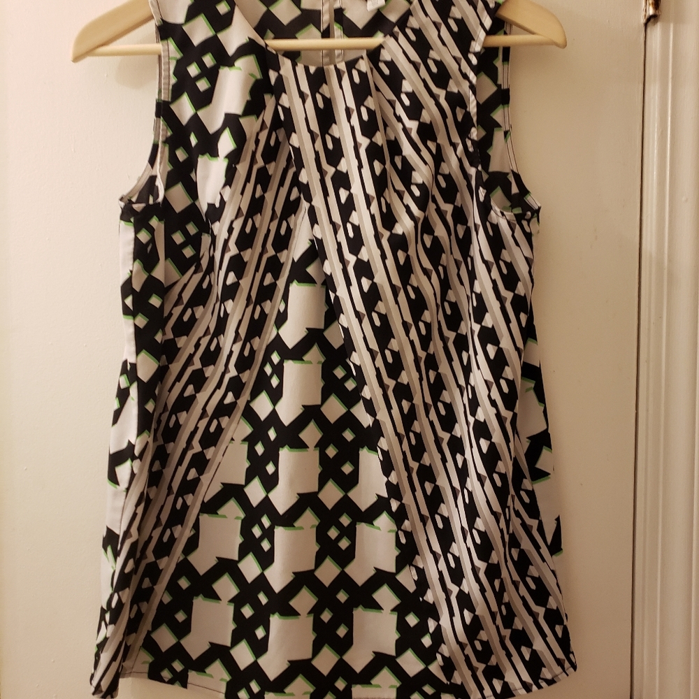 Geometric Sleeveless Top